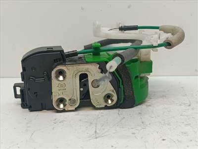 HYUNDAI i40 Bal első Ajtózár