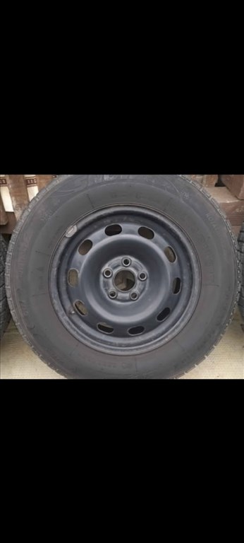  4db TÉLIGUMI Golf4, Bora,Leon1,Octavia1,  felnivel ELADÓ! 14" Vw felnin 175/80 R14 Sebring gumik. 1. kép
