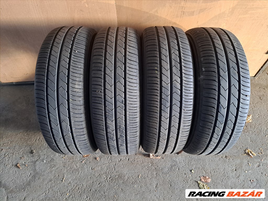 4db 185/60 R15 TOYO Nyári Gumi eladó!!!  ára! 8500Ft/db Állapota: 6,5mm minta 1. kép