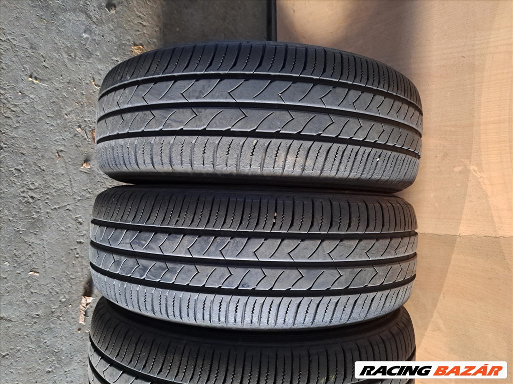 4db 185/60 R15 TOYO Nyári Gumi eladó!!!  ára! 8500Ft/db Állapota: 6,5mm minta 3. kép