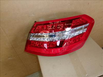 MERCEDES-BENZ E-OSZTÁLY A212 Limuzin  jobb hátsó LED lámpa 2009-2013