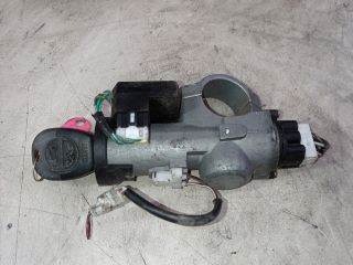 Nissan Primera III Gyújtáskapcsoló Házzal *126648*