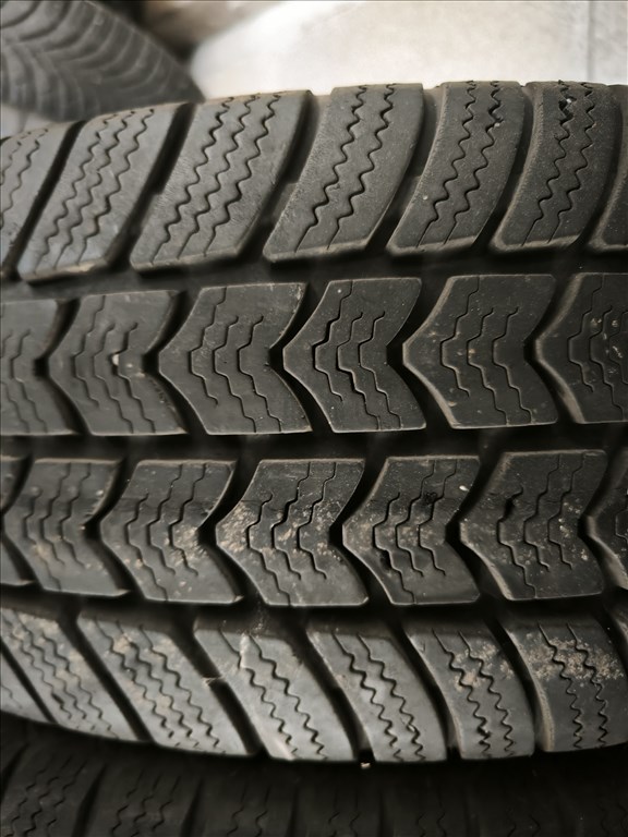  215/6516"C 35e/2db újszerű Semperit téli gumi gumi 2. kép
