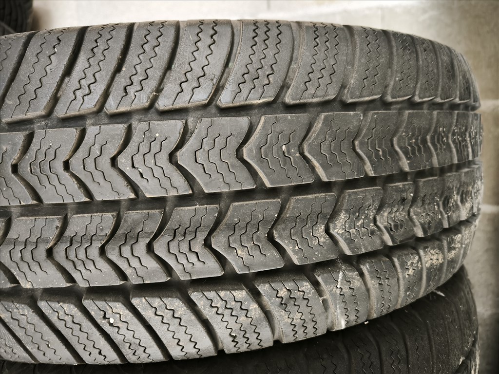  215/6516"C 35e/2db újszerű Semperit téli gumi gumi 5. kép