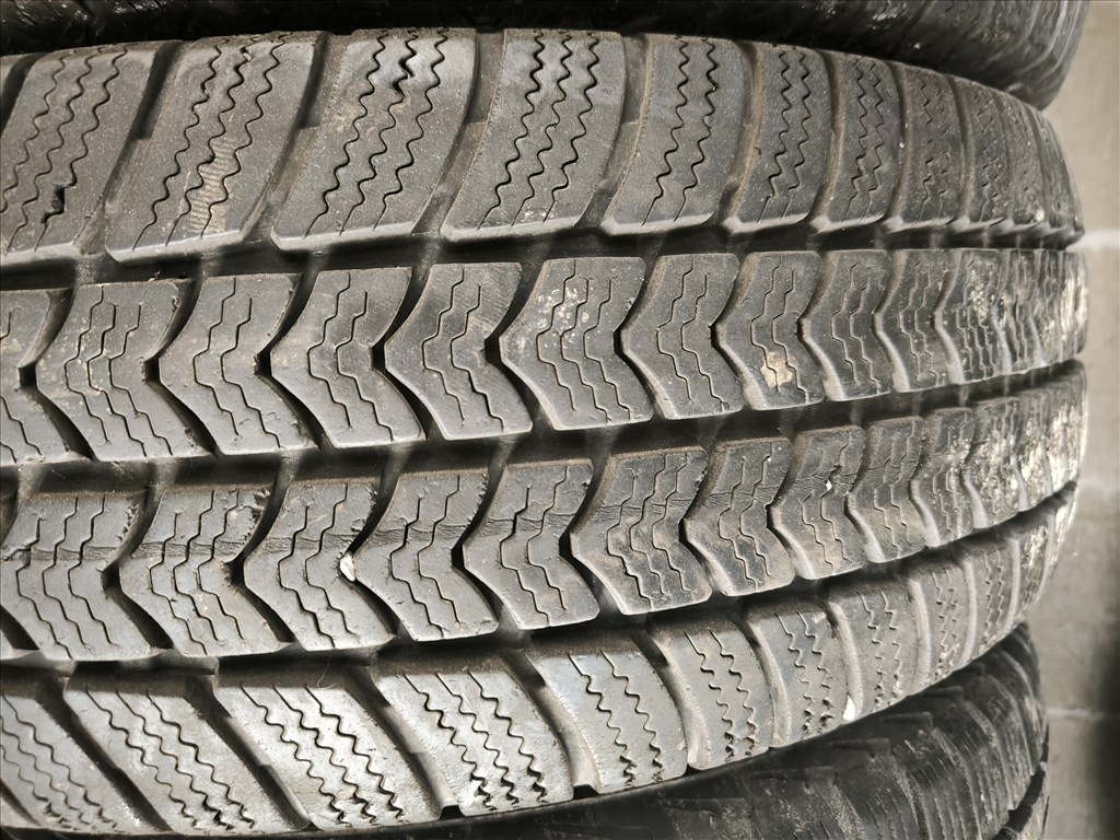  215/6516"C 35e/2db újszerű Semperit téli gumi gumi 6. kép