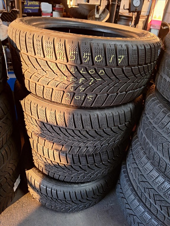  225/50/17" def.tűrő Dunlop téli gumi  2. kép