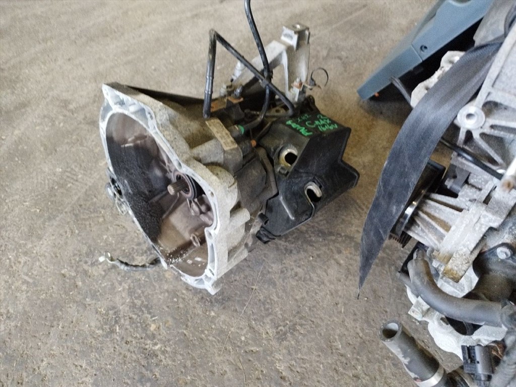 Ford C-Max / Focus 3 1.6 Ti-VCT 2011- AV6R7002BG kódú sebességváltó (5 seb.) 2. kép