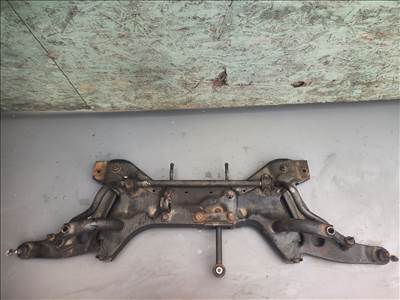 Mitsubishi Colt V 1.1 első bölcső 