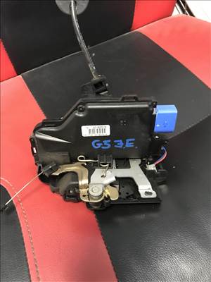 Volkswagen Golf V * jobb első zár