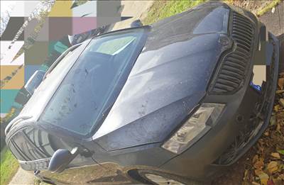 Skoda Octavia III bontott alkatrészei 1.6tdi CRK