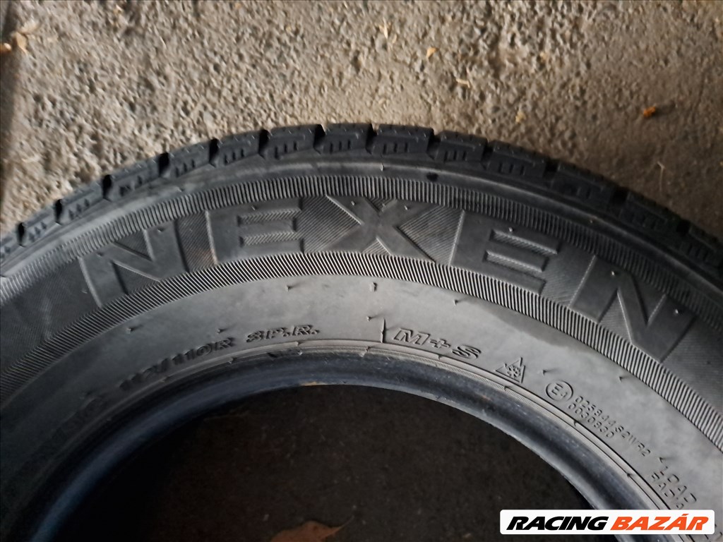 2db 225/70 R15C NEXEN Winter Téli teherautó gumi eladó!!! (DOT2020) ára! 12500Ft/db  3. kép