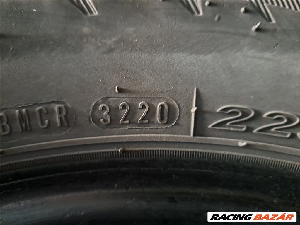 2db 225/70 R15C NEXEN Winter Téli teherautó gumi eladó!!! (DOT2020) ára! 12500Ft/db  6. kép
