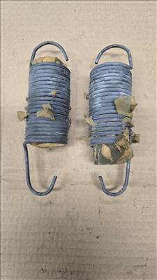 Renault Thalia I csomagtér ajtó rugó