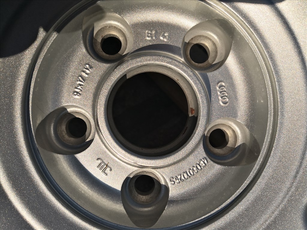  Audi 17-es gyári alukerék 5x112 5. kép
