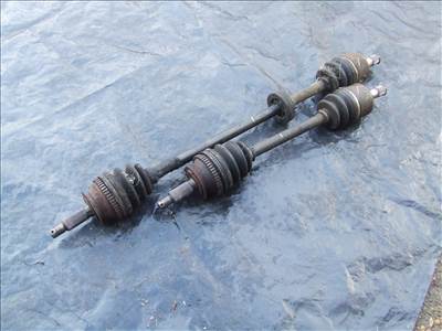 Hyundai Trajet féltengely 