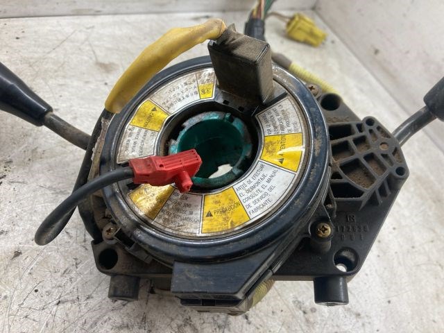 SUZUKI SWIFT II Komplett Kormánykapcsoló (Bajuszkapcsoló) 2. kép