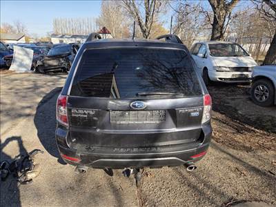Subaru Forester (SH) 2.0D CSOMAGTÉR ajtó 