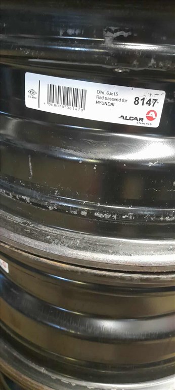 5x114.3 lyukosztású 6JJ R15" használt gyári Hyundai/Kia lemezfelni 2. kép