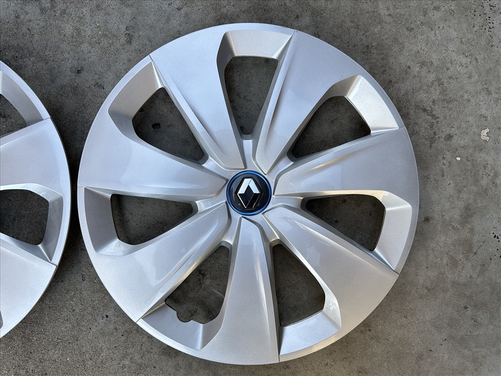 2db Renault 15-ös gyári disztárcsa eladó! 2. kép