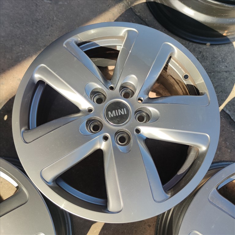 5x112 16 Gyári Mini alufelni 95000ft a 4db/179/ 2. kép
