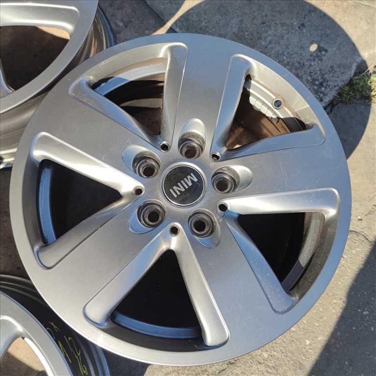 5x112 16 Gyári Mini alufelni 95000ft a 4db/179/ 3. kép