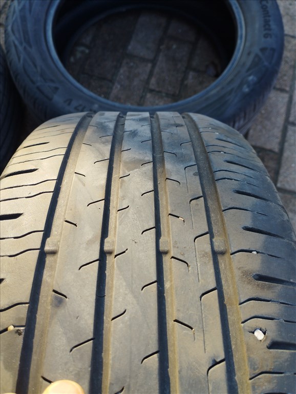  215/5517" használt Continental nyári gumi gumi 2. kép