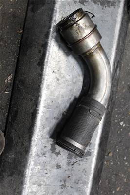 Renault Mégane III 1.5 dCi 90 FAP turbócső renault 21078