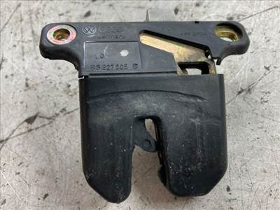 AUDI A6 C5 Csomagtérajtó Zárszerkezet