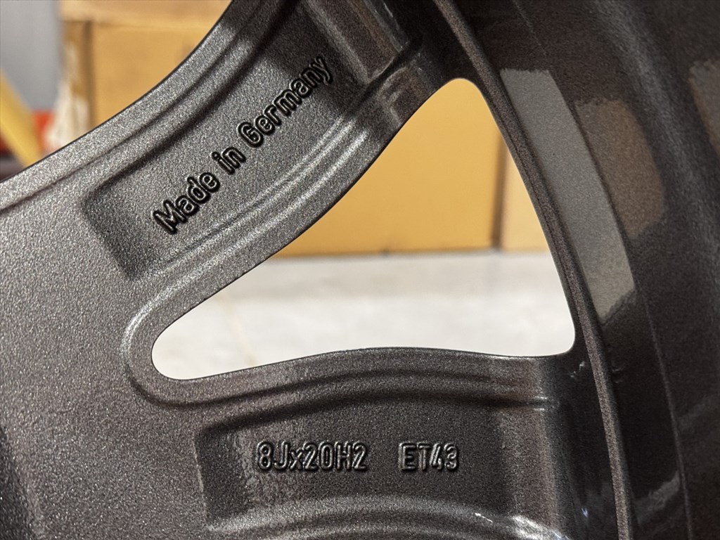 R20 Original Mercedes 8J ET43 - A238 401 0100 / a2384010100 1db felni alufelni 3. kép