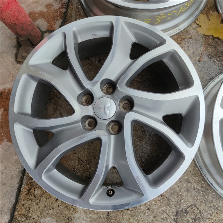 5x114,3 18 Gyári Mitsubishi polír alufelni 158000ft a 4db/58/ 4. kép