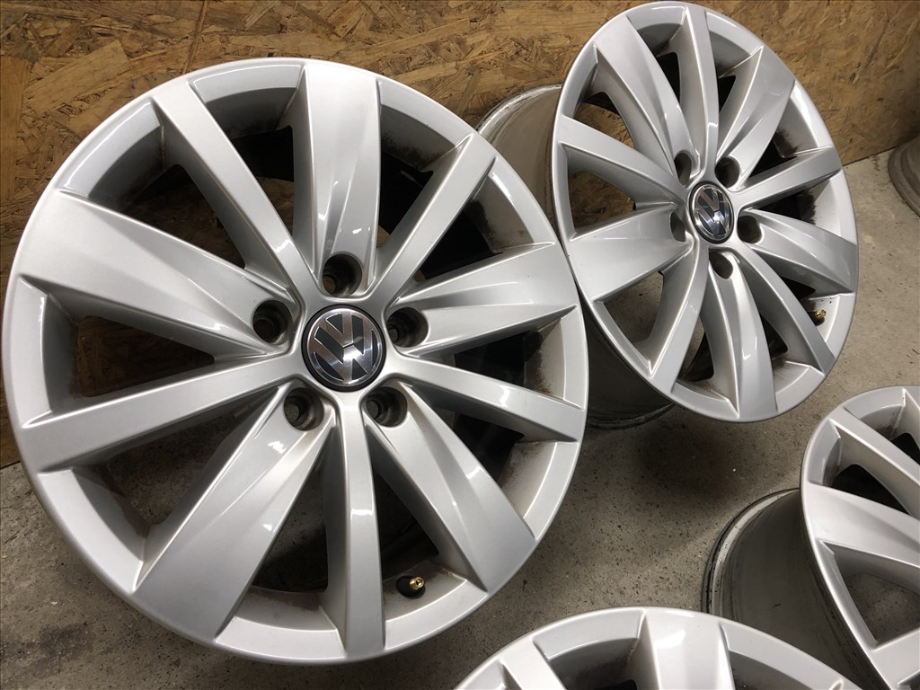 16 col gyári VW Passat alufelni 16 colos 5x112 4. kép