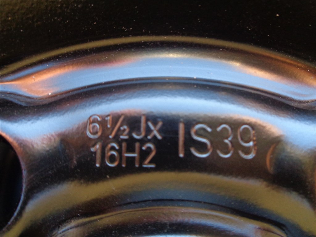 Új Opel lemezfelni 16-os, 5×105-ös osztóval eredeti csomagolásába eladó. 5. kép