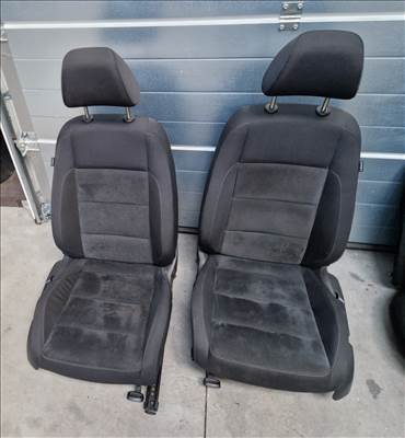 Volkswagen Golf VI alkantara első ülés pár (25952)