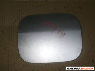 Toyota Corolla (E120/E130) Tankajtó *111520*