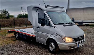 Autómentő-Tréler bérlés