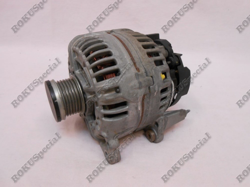 VW Passat B6,3C,B7 2008-2014-ig Generátor - 140 A BOSCH start-stop 03C903023S 0124525188 1. kép