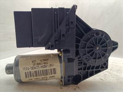 VW PASSAT B5 Jobb hátsó Ablakemelő Motor