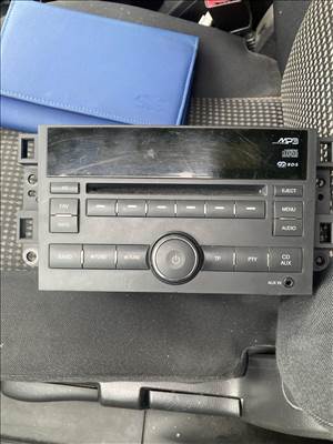 Chevrolet Captiva gyári rádio(2006-  )