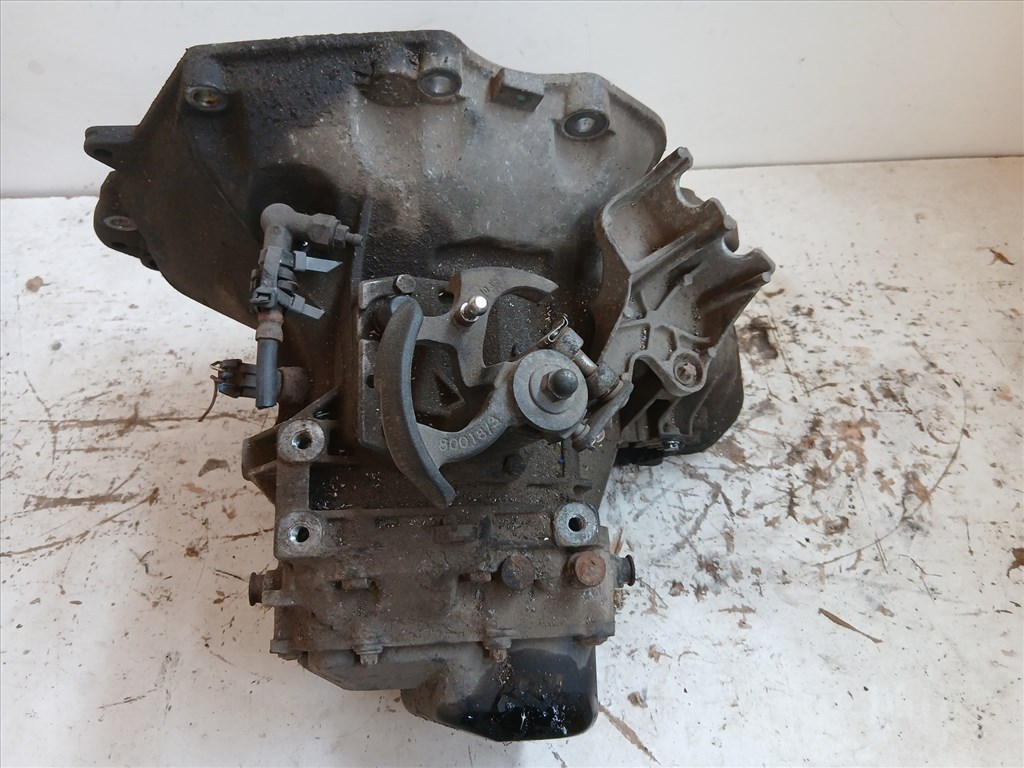 Opel Zafira B 1.6 Benzin Váltó  A16xer 5 sebességes 1. kép