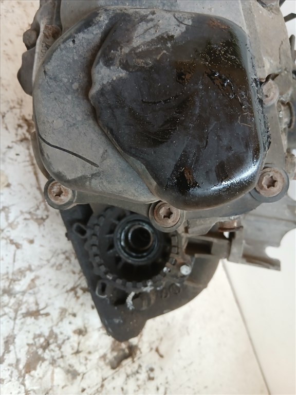 Opel Zafira B 1.6 Benzin Váltó  A16xer 5 sebességes 5. kép