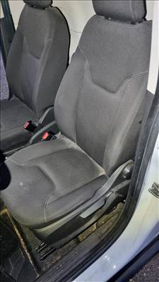 Ford Transit Courier ülés szett fűthető 