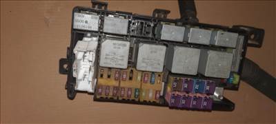 Chevrolet Kalos, Daewoo Kalos biztosítéktábla klímás