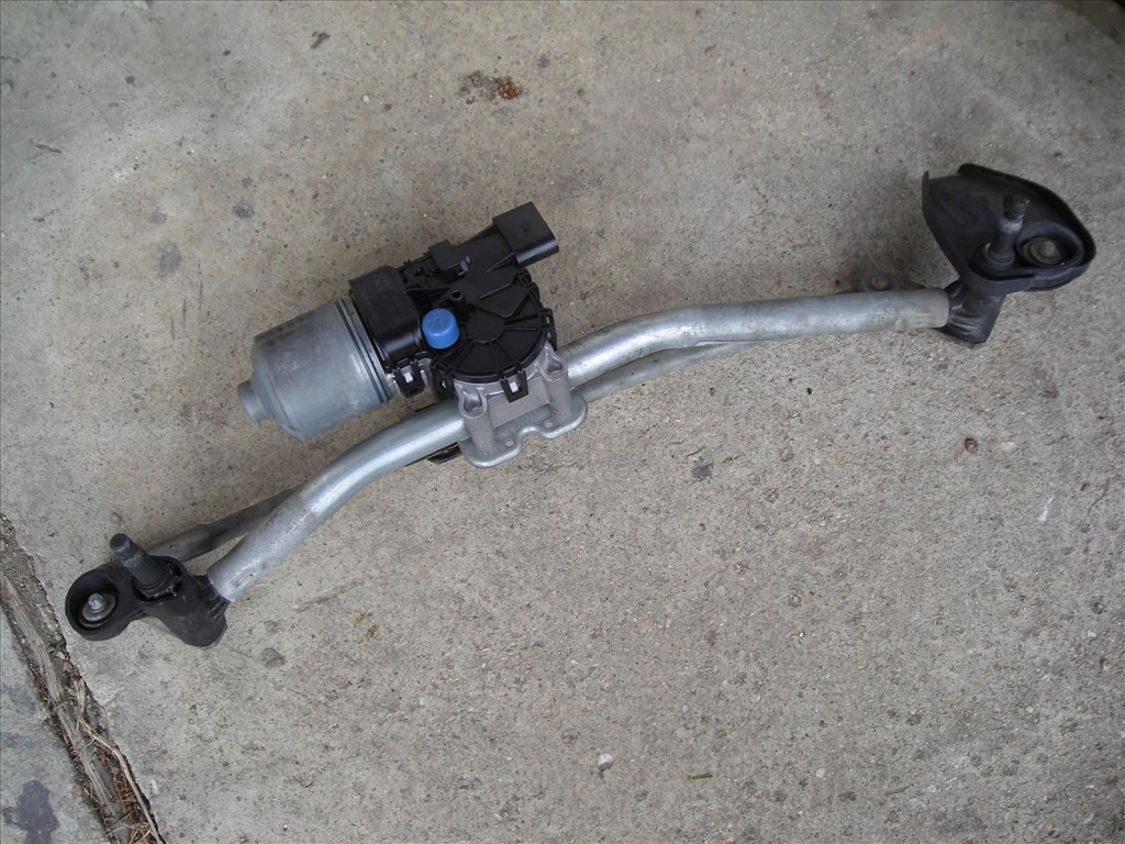 Opel Astra H Ablaktörlő motor Eladó 4. kép