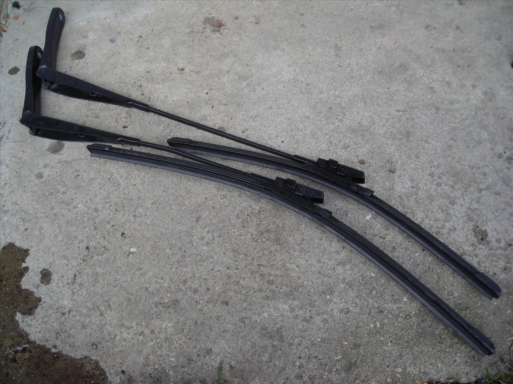 Opel Astra H Ablaktörlő motor Eladó 5. kép