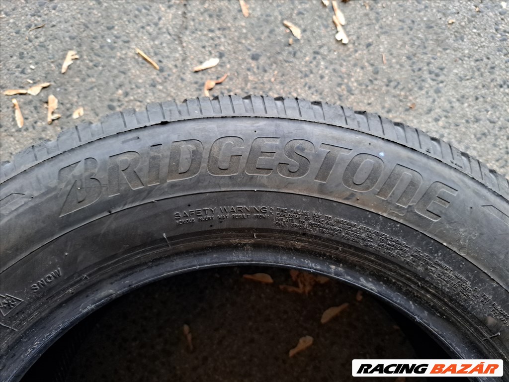 4db 225/65 R17 Bridgestone Blizzak LM005 téli gumi eladó!! (DOT2021) 5. kép