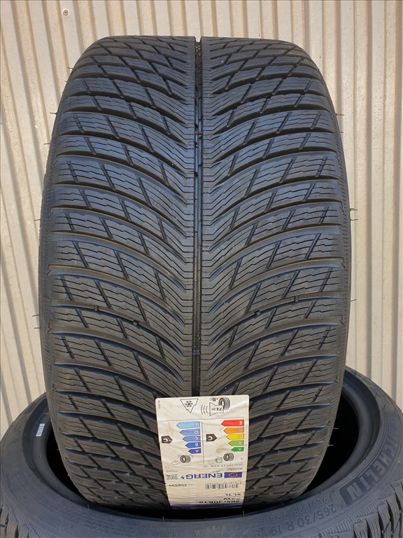  265/30 19 Michelin Pilot Alpin 5 3. kép
