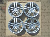 Újszerű 17-es Dezent alufelni eladó