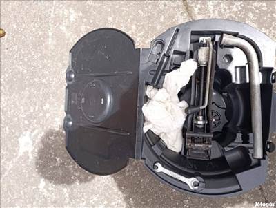 Seat Ibiza III seat ibiza 6l szerszámkészlet ,emelő