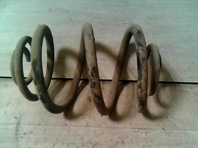 FORD ESCORT 95- Hátsó rugó 