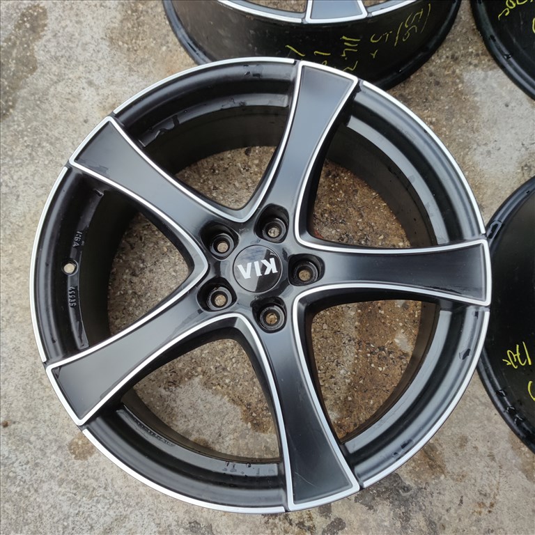 5x114,3 18 Mazda,Toyota,Kia,Hyundai polír alufelni 170000ft a 4db/56/ 4. kép